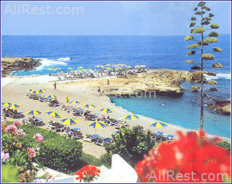 Cynthiana Beach Hotel 3